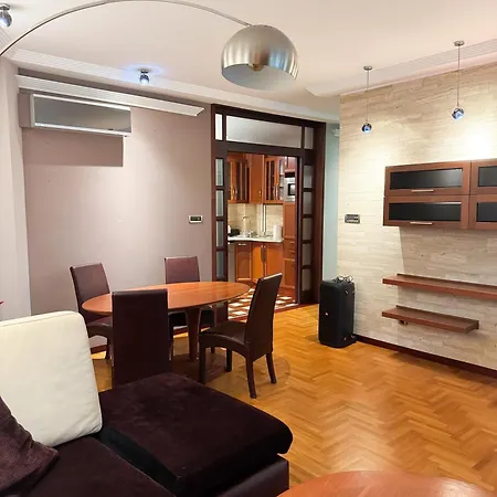 Apartment Yacht Arena Lux *
